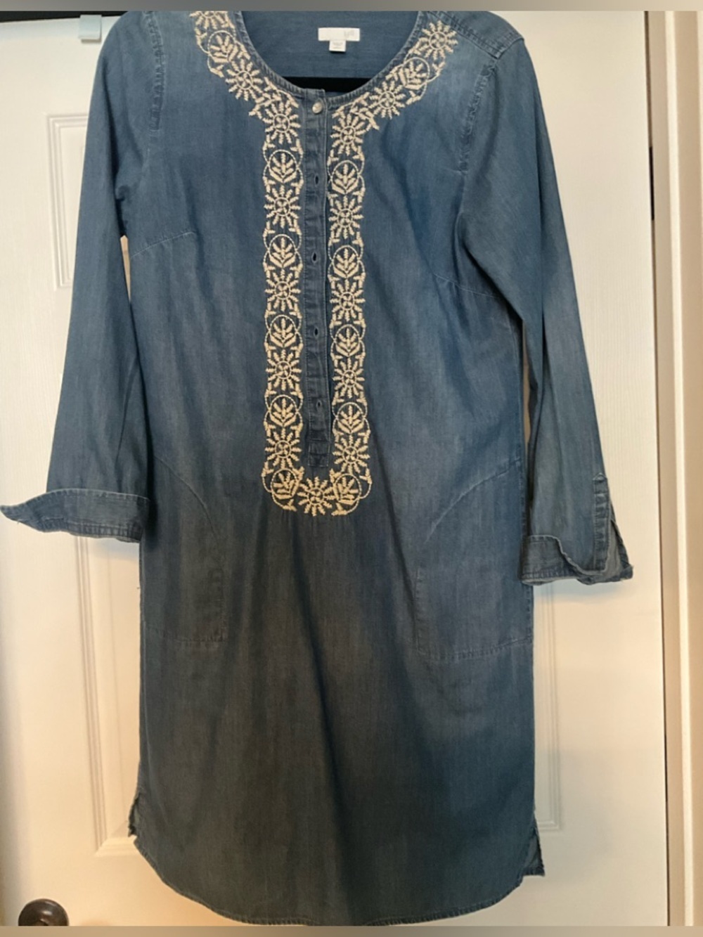 J Jill Denim Tunic Dress with Ivory Embroidery - Picture 1 of 4